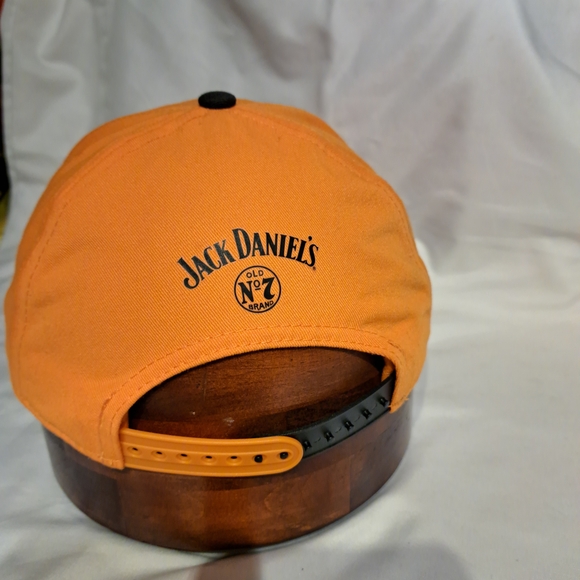 McLaren Formula 1 Team Orange and Black Cap - Picture 2 of 3
